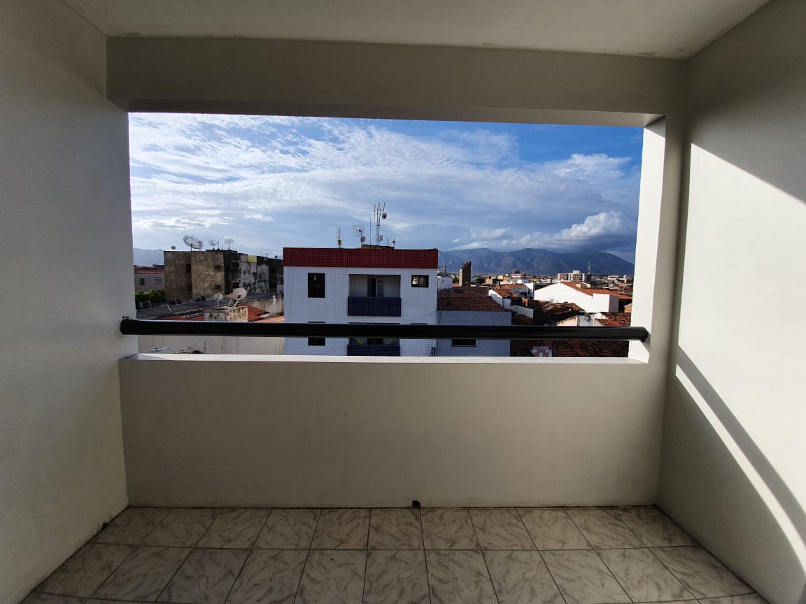 ALUGA-SE! (APARTAMENTOS/UNINTER) 6